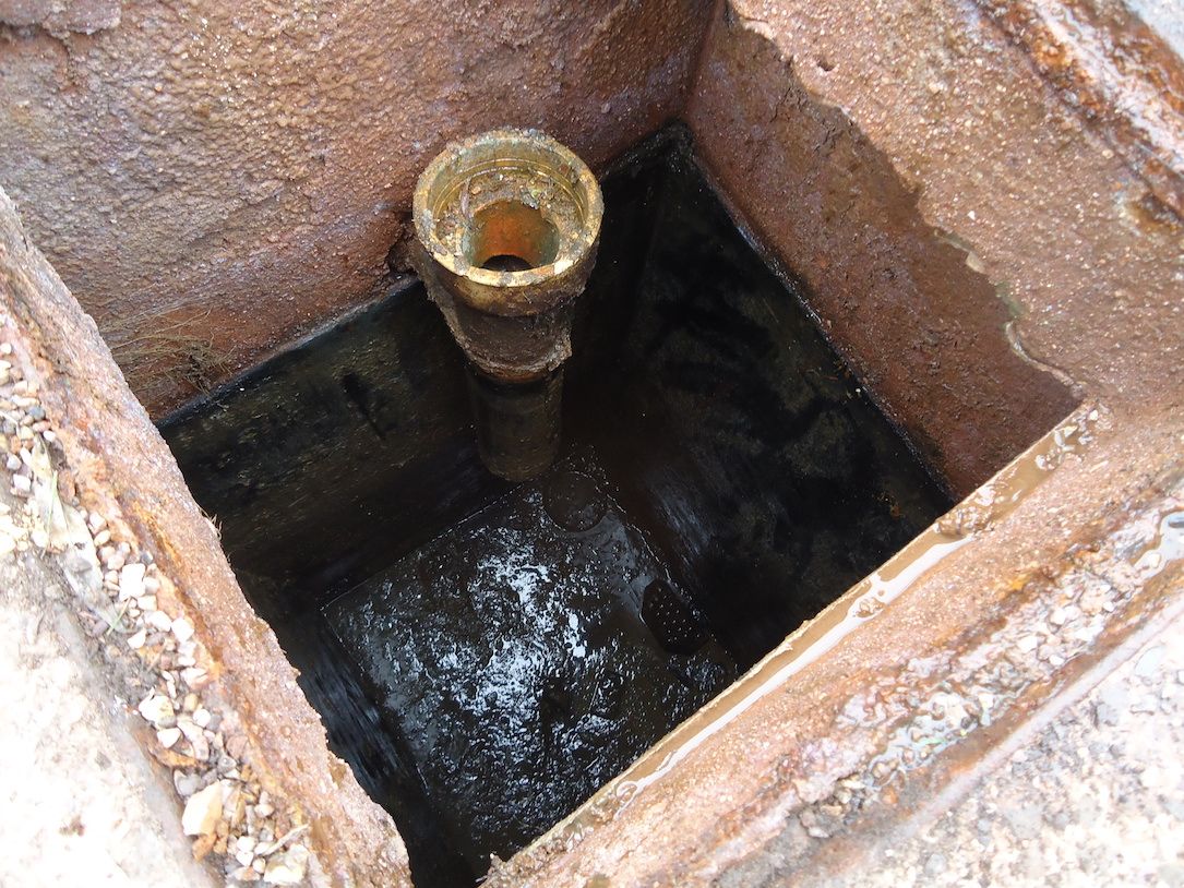 Septic Tanks & Drainage Fields WCI Sewage Treatment
